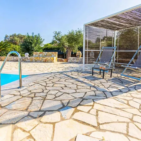 Peppe By * Carovigno