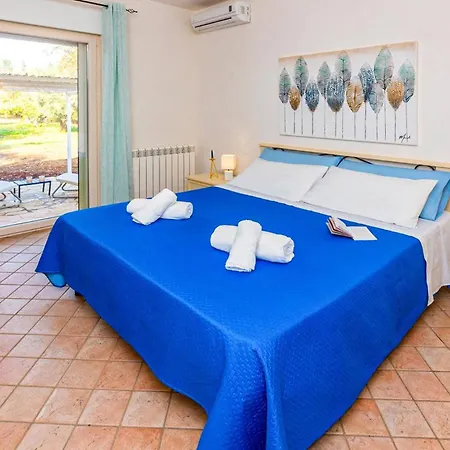 Peppe By * Carovigno