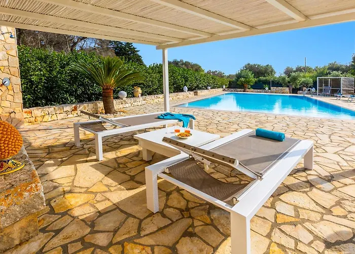 Peppe By * Carovigno